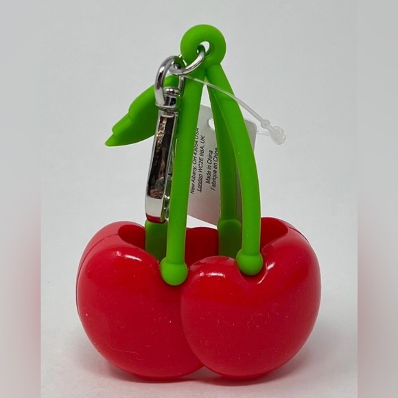 🆕🍒 BATH & BODY WORKS LIMITED EDITION “CHERRY PALS” POCKETBAC HOLDER. BRAND NEW! - Picture 5 of 8